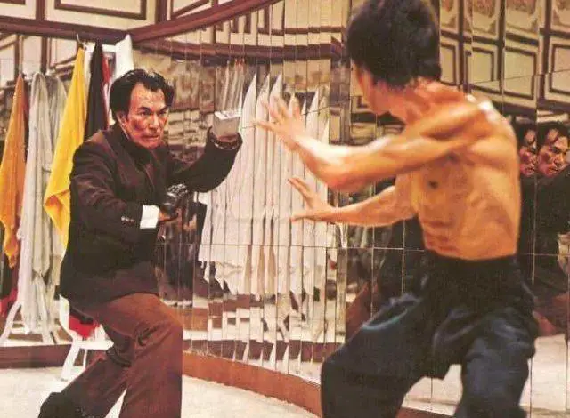 What Are Similarities Between Han in "Enter the Dragon" and Iconic Bond Villain Blofeld?